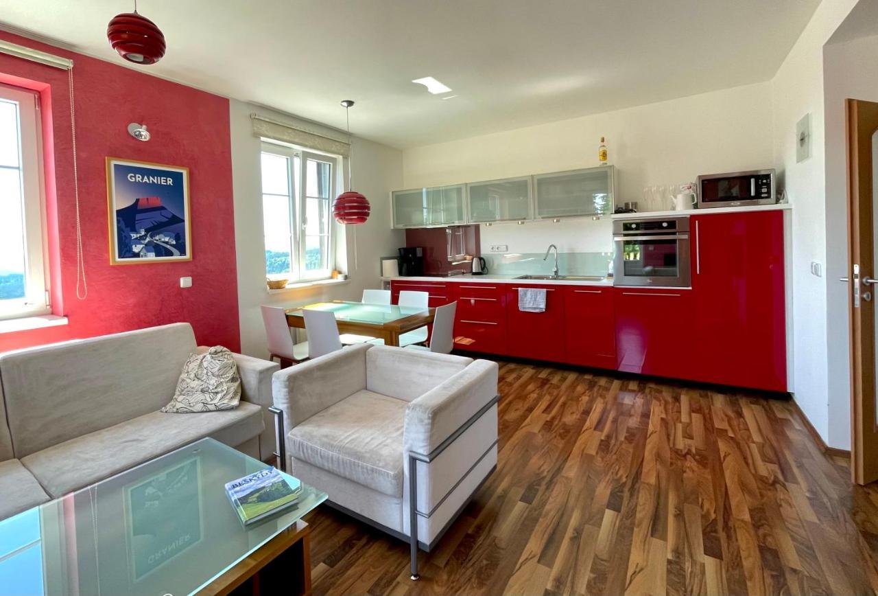 Apartman v Beskydech Staré Hamry Exteriör bild